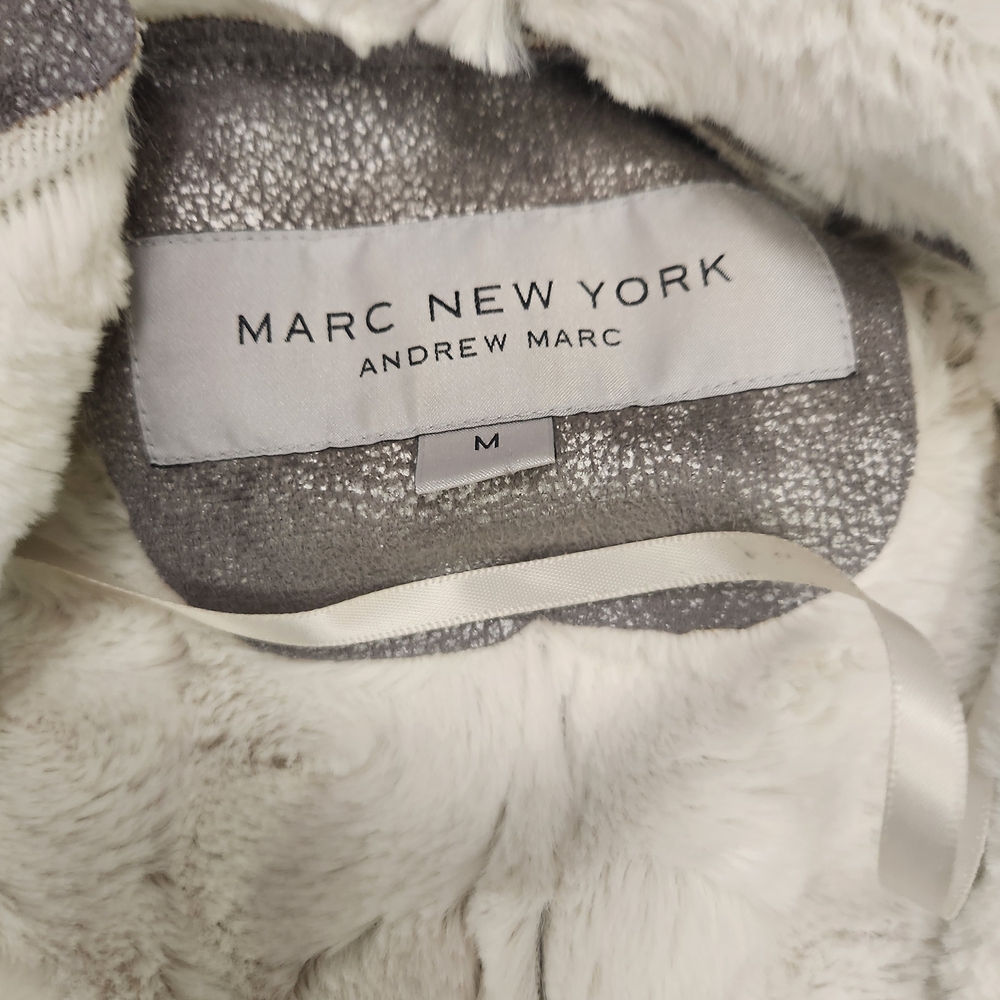 Marc New York Silver and White Women's Vest Super Soft - Picture 2 of 4